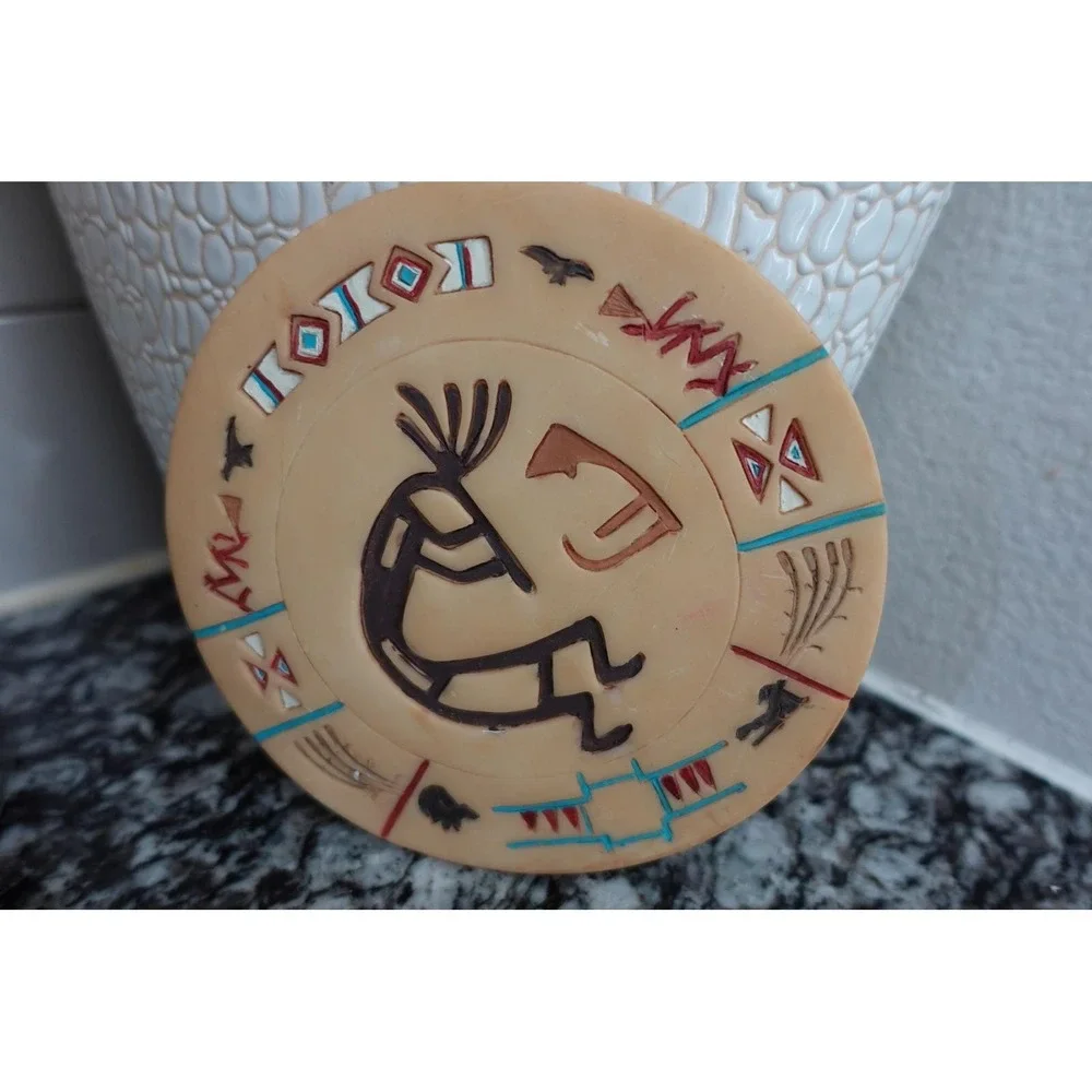 Southwestern Kokopelli‎ Wall Plaque Round Tribal Decor Native American Style Art
